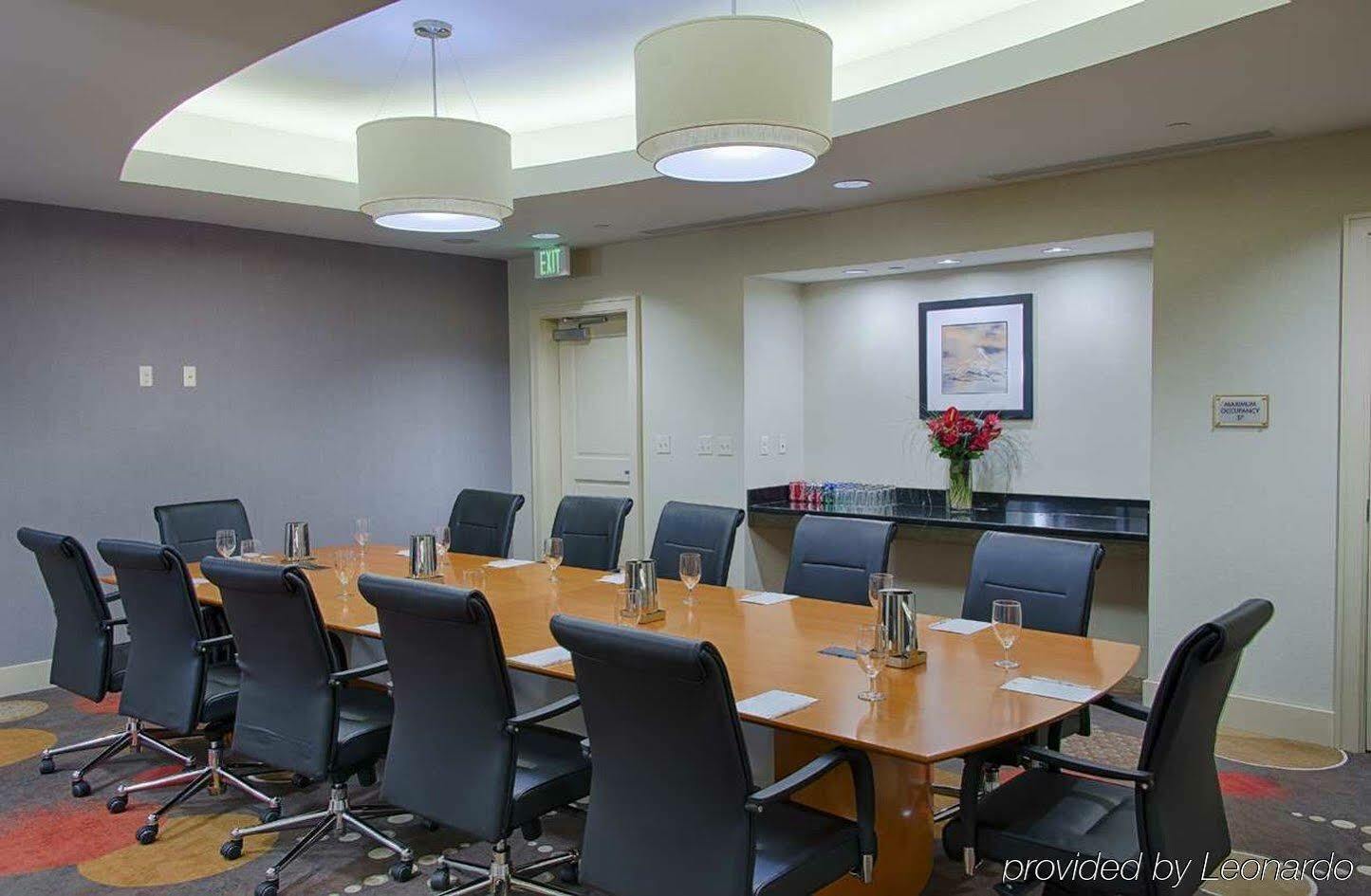 เอมบาสซี สวีท เอลิซาเบธ เนวาร์ค แอร์พอร์ต Hotel ภายนอก รูปภาพ